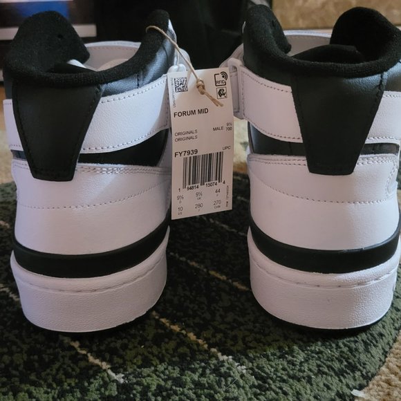 Adidas Originals Forum Mid Sneakers in White and Black - Picture 6 of 6